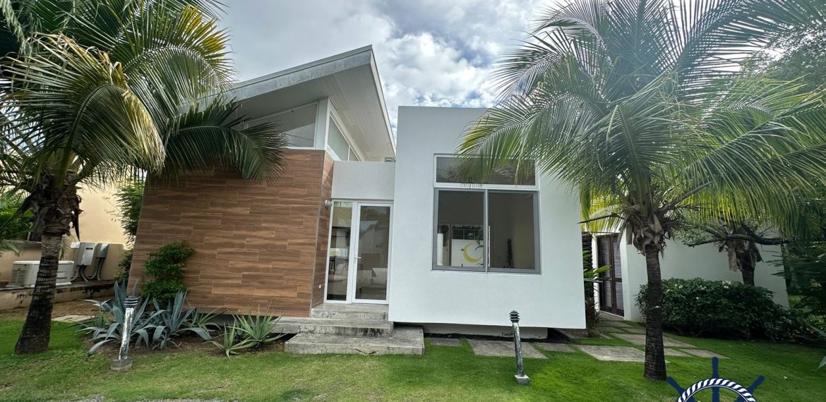 Casa Dos Lunas