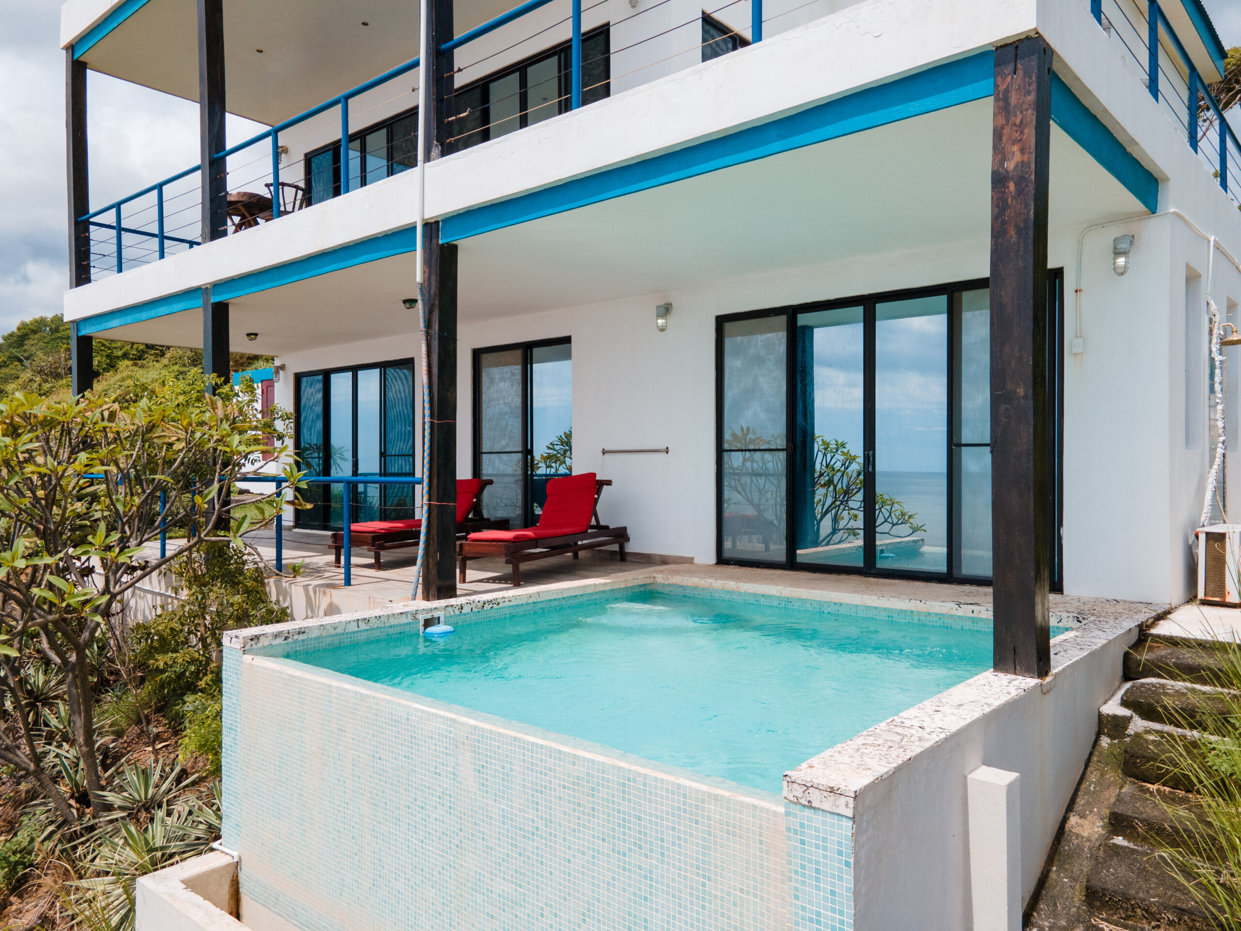 Anthony’s Pier II Luxury Beachfront House
